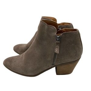 Frye Judith Zip Bootie Taupe